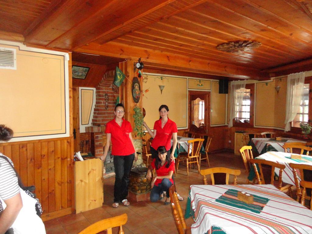 Chuchura Family Hotel Koprivsjtitsa Eksteriør bilde