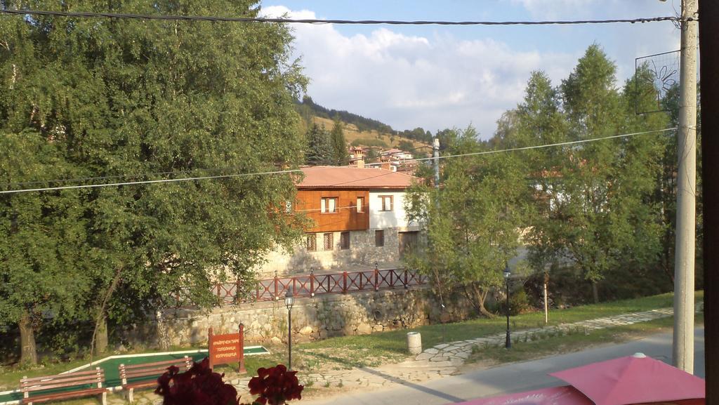 Chuchura Family Hotel Koprivsjtitsa Eksteriør bilde