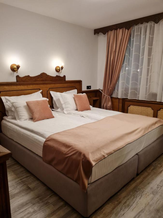 Chuchura Family Hotel Koprivsjtitsa Eksteriør bilde