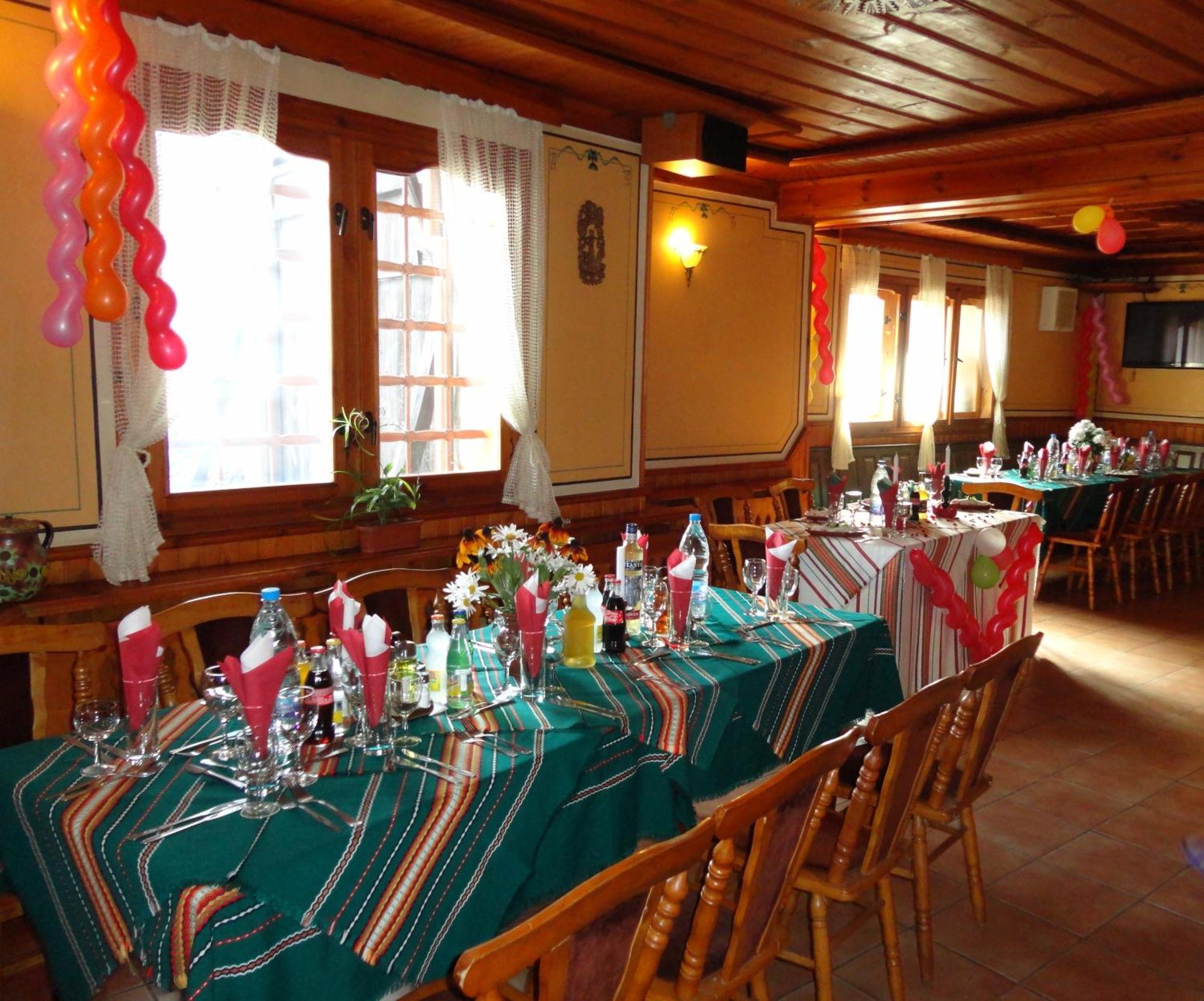 Chuchura Family Hotel Koprivsjtitsa Eksteriør bilde