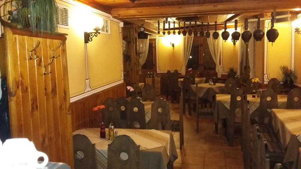 Chuchura Family Hotel Koprivsjtitsa Eksteriør bilde